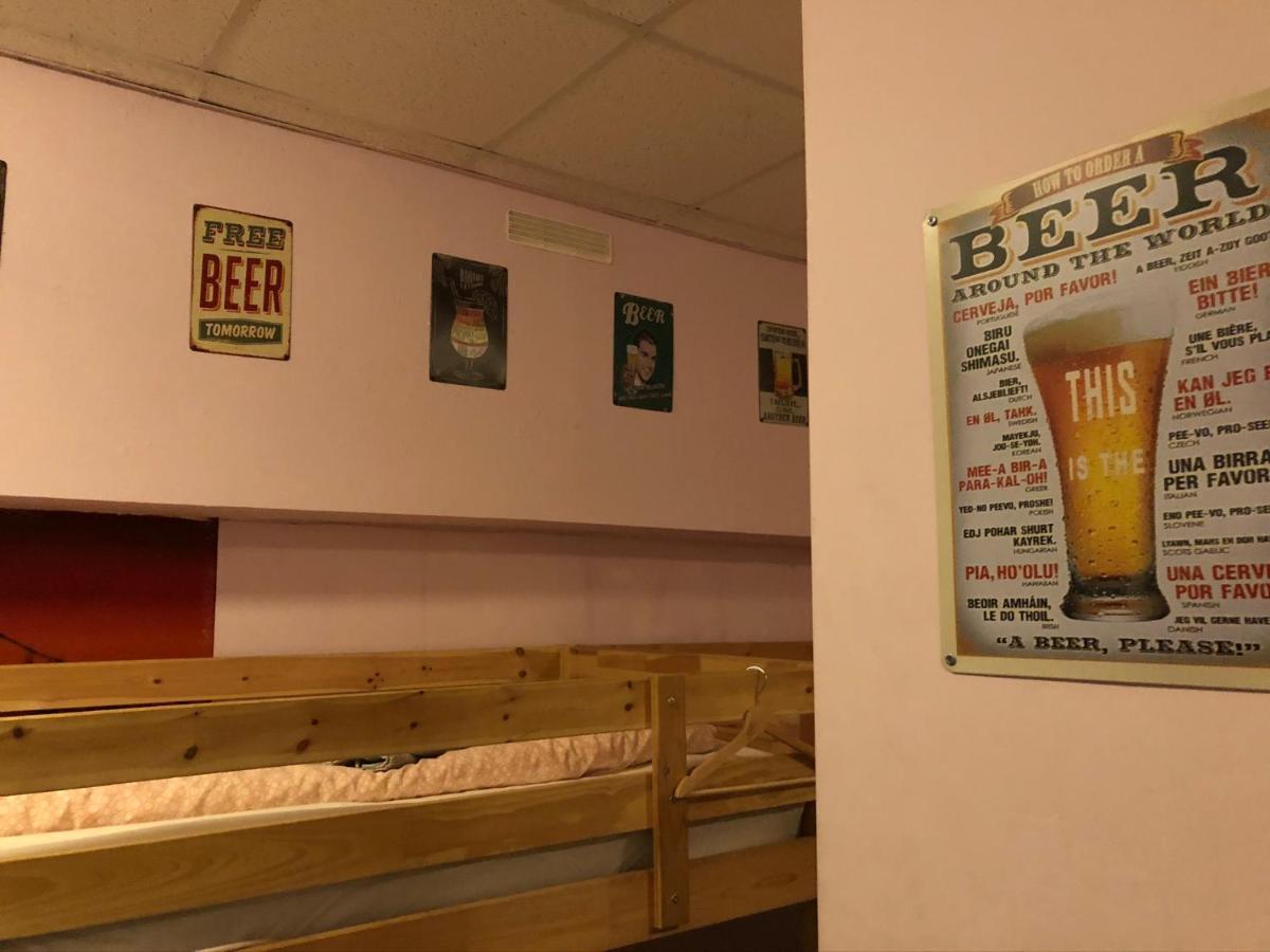 Whole Basement Former Pub2 For Stag Do, Men'S Cave Budapeşte Dış mekan fotoğraf
